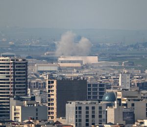 Irak: explosion près de l'aéroport d'Erbil abritant des troupes américaines