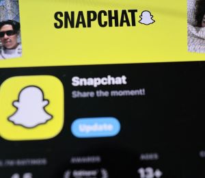 Réseaux sociaux et santé mentale: Snapchat face à un jury pour la première fois, avec Instagram