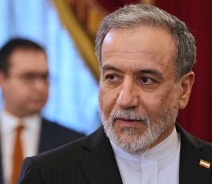 L'Iran maintient ses conditions pour rouvrir le détroit d'Ormuz