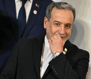 Le chef de la diplomatie iranienne à New York pour l'Assemblée générale de l'ONU, Pezeshkian attendu