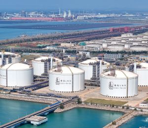 Le gaz européen au plus haut depuis 2022, le pétrole hésite