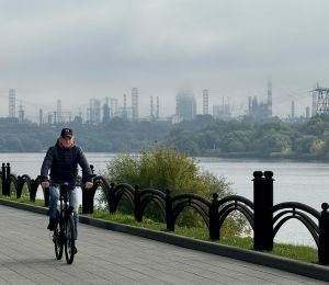 Moscou visée par des centaines de drones, deux morts et une raffinerie touchée