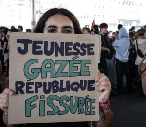 Blocage des lycées en France: nouvelle journée de mobilisation sous haute surveillance