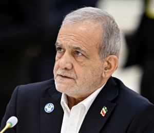 Les négociations avec Washington ne peuvent réussir qu'en l'absence de «pression et de menace», affirme l'Iran
