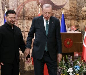 Erdogan demande à Moscou et Kiev d'agir de «façon responsable» en mer Noire