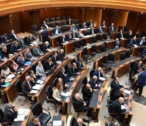 Parlement: Nawaf Salam lance la séance sur fond de souveraineté et de réformes