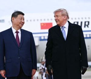 Xi reçu par un Trump aux petits soins