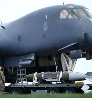 États-Unis: les bombardiers B-1 quittent la base britannique de Fairford