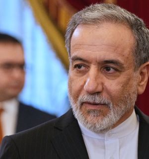 L'Iran maintient ses conditions pour rouvrir le détroit d'Ormuz