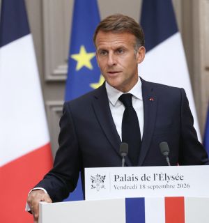 Macron rencontre Trump, et veut lui parler «en toute franchise» de l'Ukraine