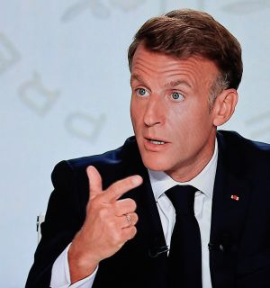 Violences : Macron promet fermeté et «transparence» sur le dispositif sécuritaire