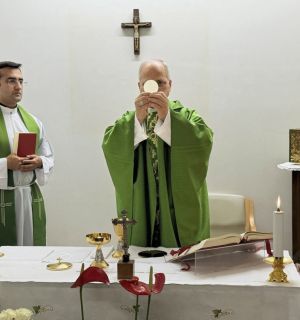 Le pape a célébré une messe à l’hôpital