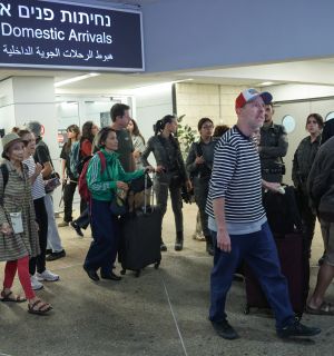 Vol flydubai: Israël dénonce une «tentative d'attaque», salue le courage du pilote