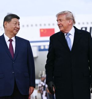 Xi reçu par un Trump aux petits soins