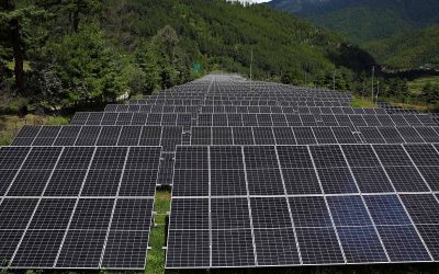 Au Bhoutan, le solaire gagne du terrain