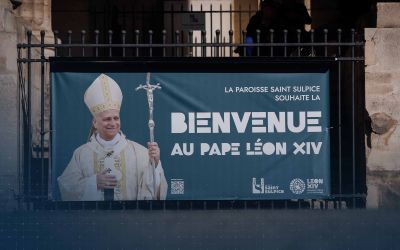 Paris se prépare à accueillir le pape