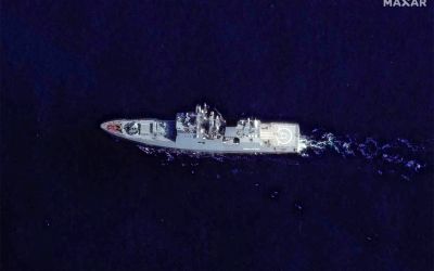 L'armée danoise dit qu'une frégate russe a tiré des fusées éclairantes sur un hélicoptère