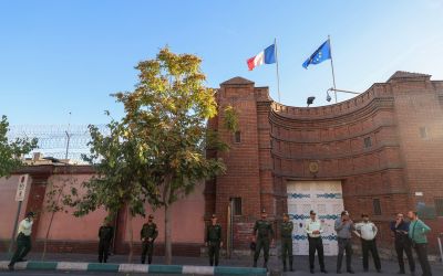 L'Iran ferme un centre culturel affilié à l'ambassade de France à Téhéran