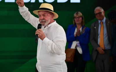 Brésil: «en pleine forme», Lula se lance à 80 ans dans sa dernière bataille