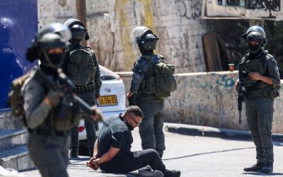 Cisjordanie : le Premier ministre britannique défend les sanctions malgré les représailles israéliennes