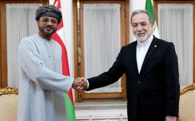Oman annonce le report de la réunion prévue lundi entre l'Iran et des pays du Golfe