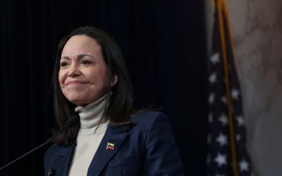 Venezuela: Machado demande la levée de son inéligibilité après les révélations d'une magistrate