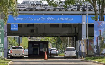 Bolsonaro vole vers l'Equateur depuis l'Argentine après avoir quitté le Brésil