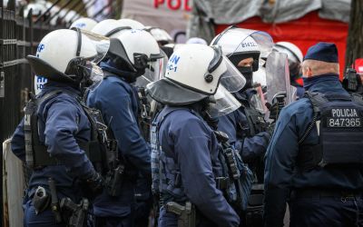 Pologne: le président consulte les partis pour trouver une issue à la crise politique