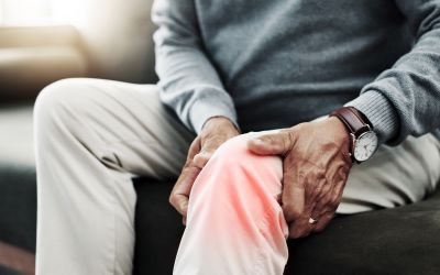 Arthrose du genou: l’embolisation peut-elle faire taire la douleur?