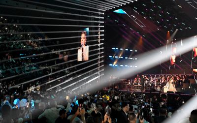 Retour triomphal d'une célèbre chanteuse à Damas, après 15 ans d'exil