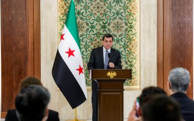 Syrie: Chareh s'entoure de son ancien rival kurde Mazloum Abdi