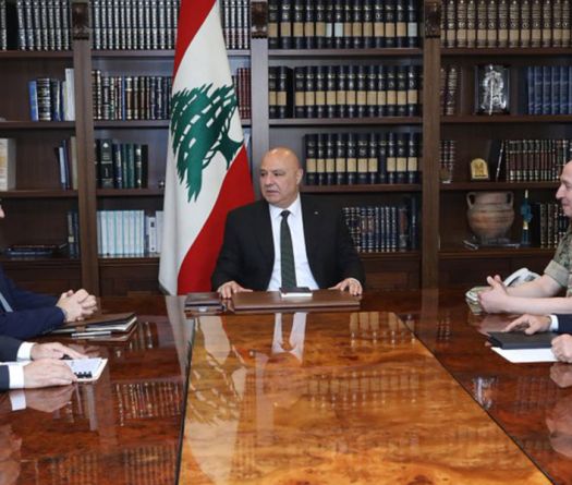 Le calendrier-programme du désarmement des camps palestiniens examiné à Baabda