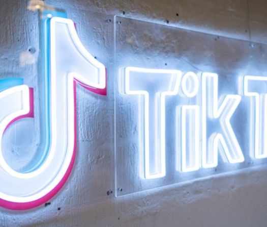 TikTok signe un accord pour éviter son interdiction aux États-Unis 