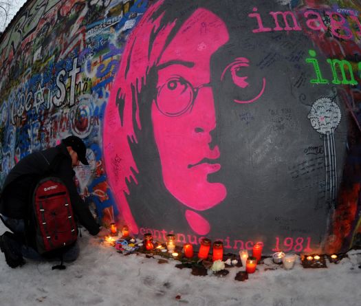 Une lettre de John Lennon à sa première épouse aux enchères à Londres