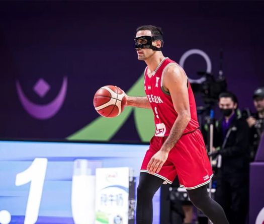 Basket: Sergio Darwich, le guerrier masqué qui porte le Liban à bout de bras
