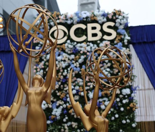 77ᵉ Emmy Awards: glamour et trophées