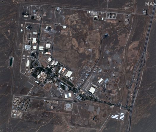Les États-Unis et Israël frappent le site nucléaire iranien de Natanz