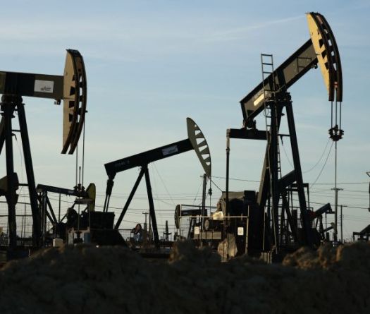 Pétrole: les cours rebondissent après de nouvelles frappes américaines contre l'Iran