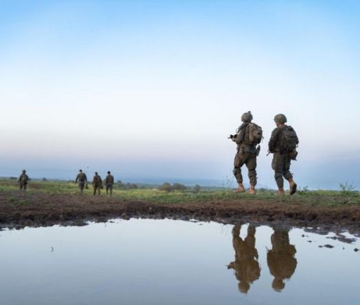 Israël mobilise ses troupes à la frontière avec la Syrie et le Liban