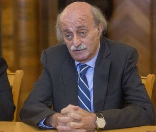 Syrie: Joumblatt intervient pour apaiser les violences, Israël frappe pour protéger les druzes