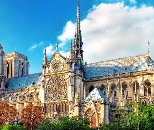 Notre-Dame de Paris, joyau de la culture populaire française