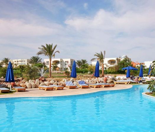 300 dollars la journée: aller à la plage devient un luxe au Liban