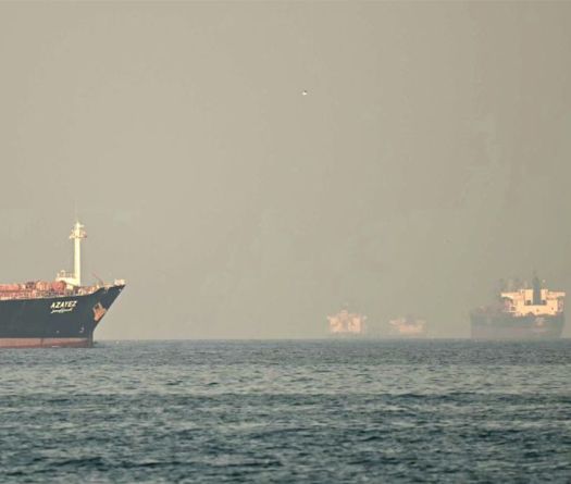 Agence maritime britannique: un pétrolier en feu au large d’Oman 