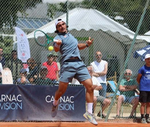 Tennis: Daniel Jade propulse les Tricolores à Vichy, l’Espagne en ligne de mire