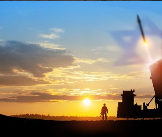 Le dôme, la fronde et la flèche: comment Israël protège son ciel?