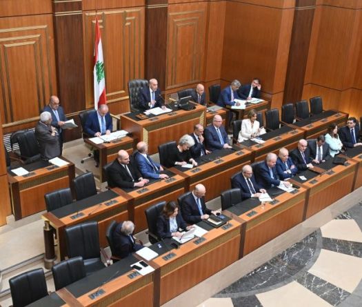 Le Parlement débat de la sécurité, de la souveraineté et des réformes