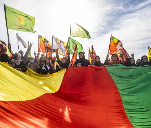 Syrie: les Kurdes annoncent un accord «global» avec Damas