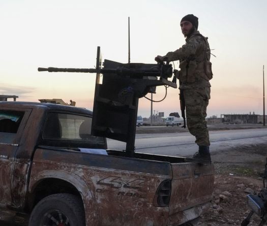 Alep: civils et secouristes blessés lors de tirs entre FDS et forces gouvernementales