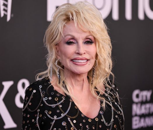 Dolly Parton, légende américaine de la musique country, meurt à 80 ans 