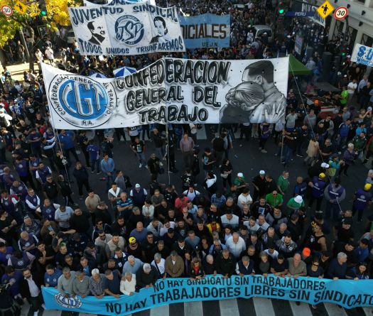 Célébrations du 1er mai: la fête du Travail à travers le monde